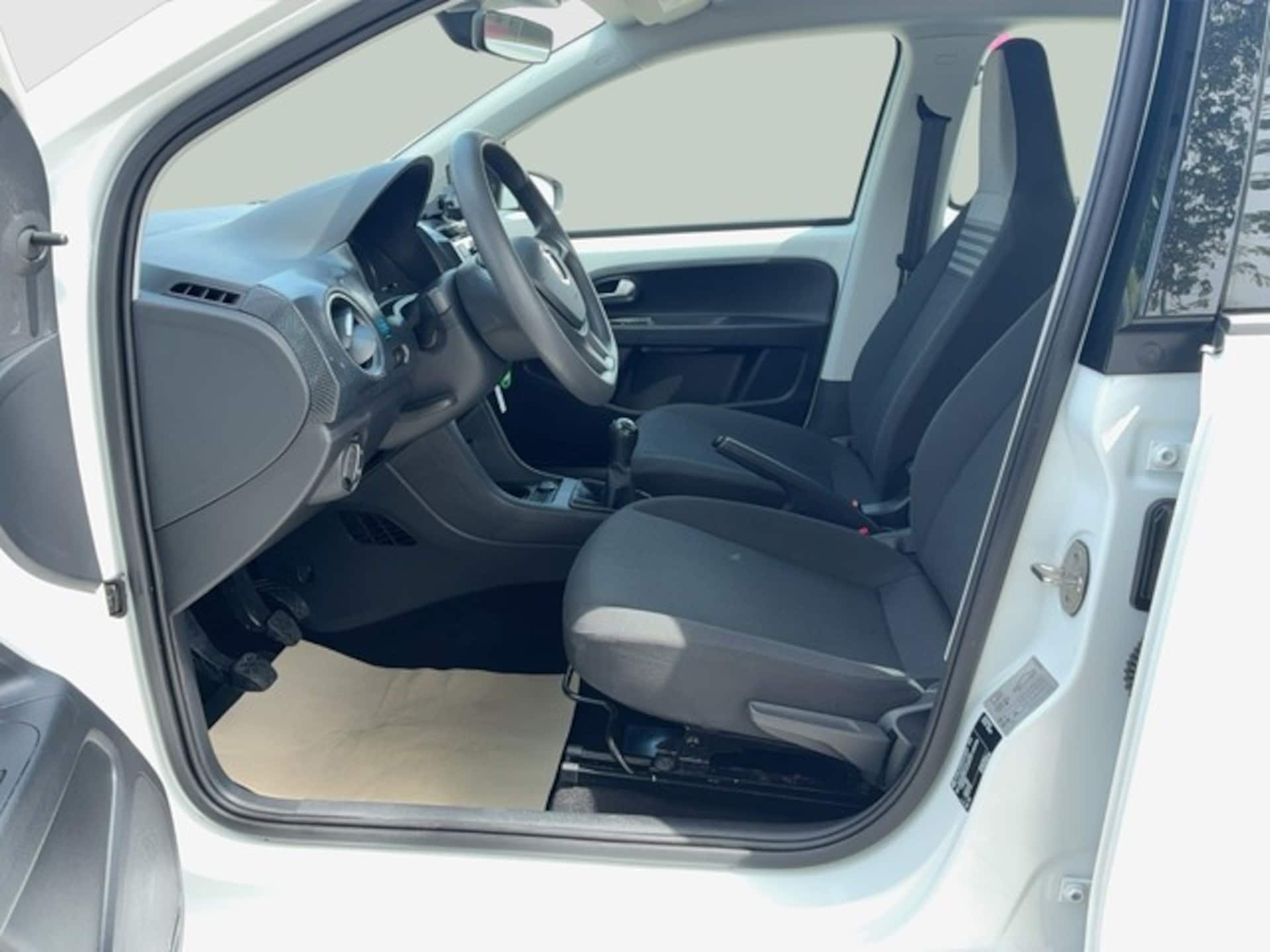 Volkswagen up!