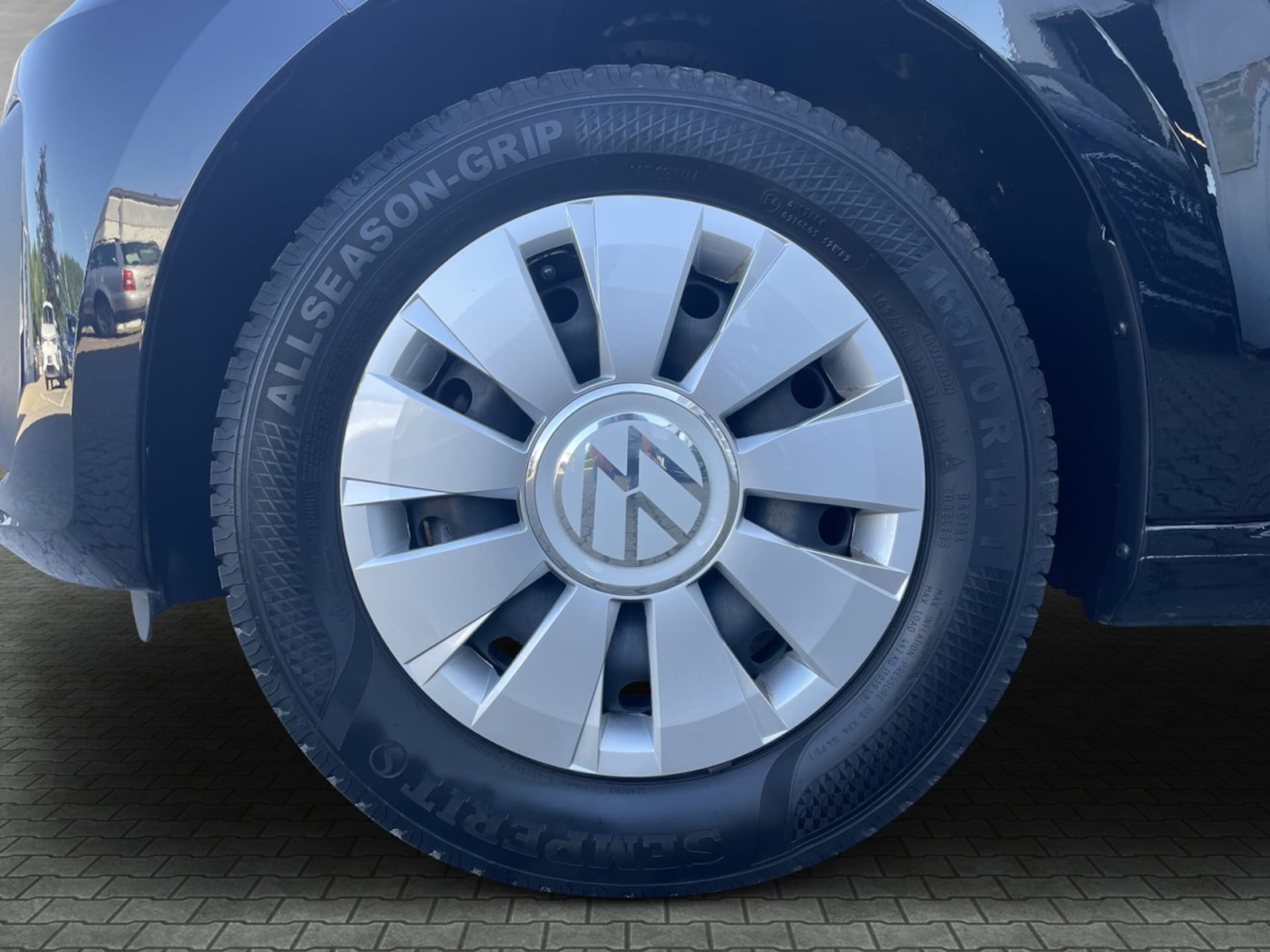Volkswagen up!