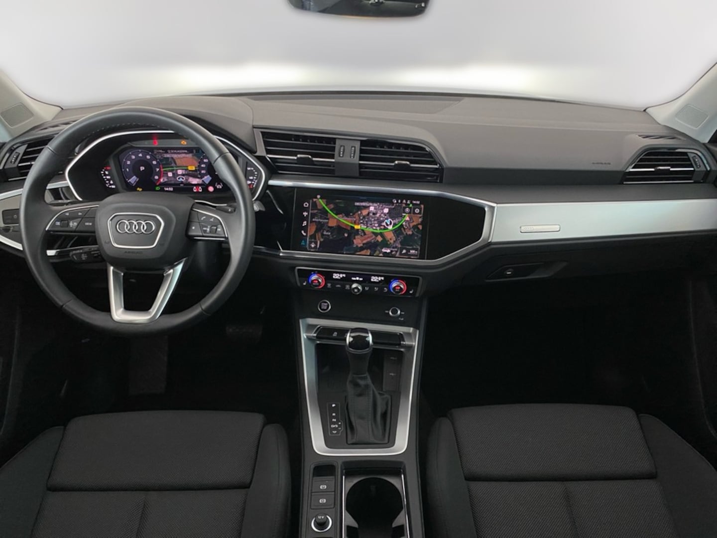 Bild über Audi Q3 advanced 35 TFSI S tronic - für weitere Informationen kontaktieren Sie den Audi Partner