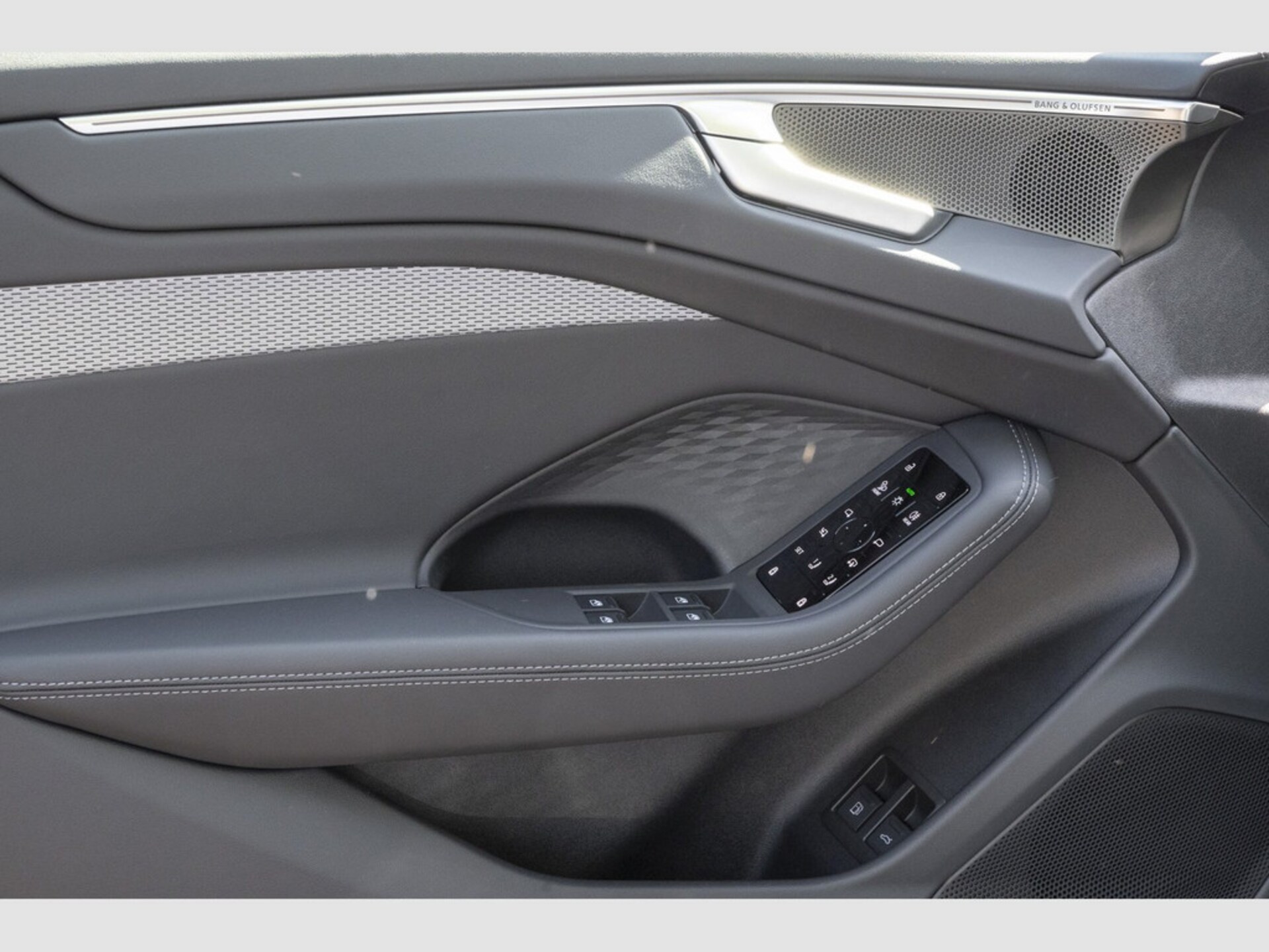 Audi A6 Avant e-hybrid
