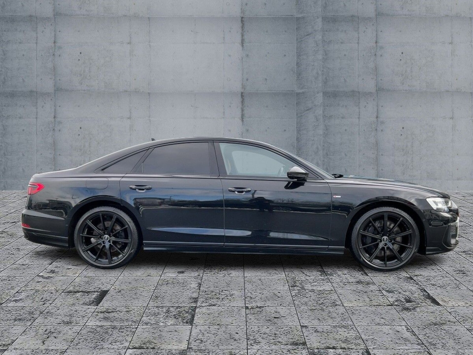 Audi A8 TFSI e