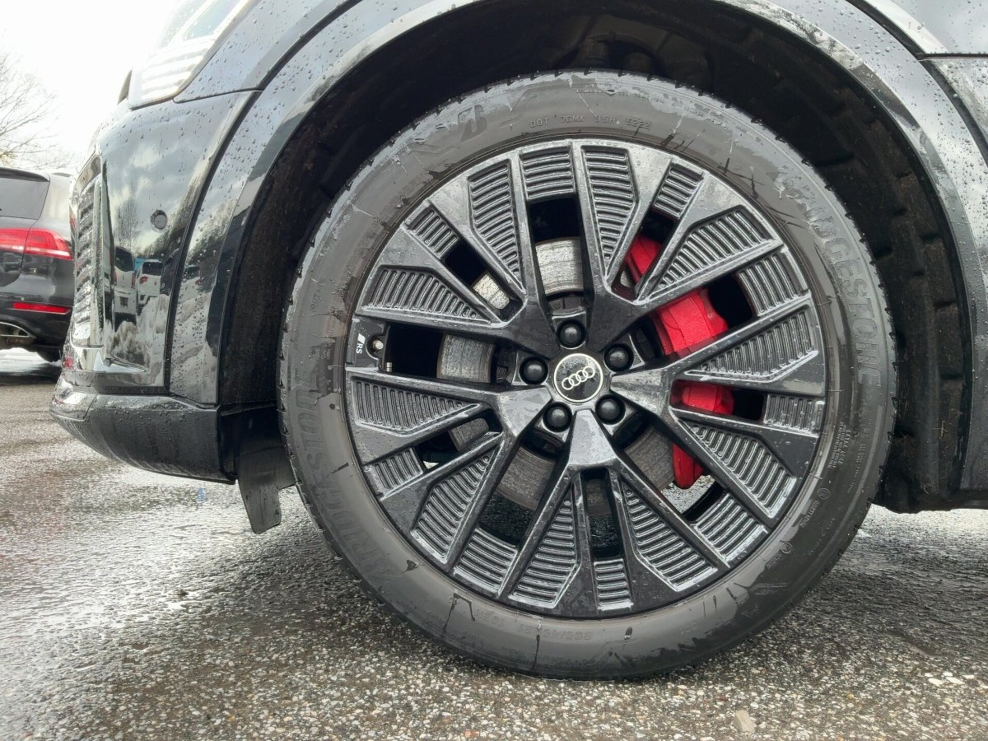 Audi Q8 e-tron S line
