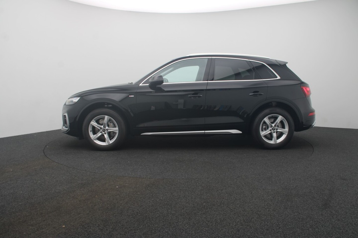 Bild über Audi Q5 35 TDI 120 kW S tronic - für weitere Informationen kontaktieren Sie den Audi Partner