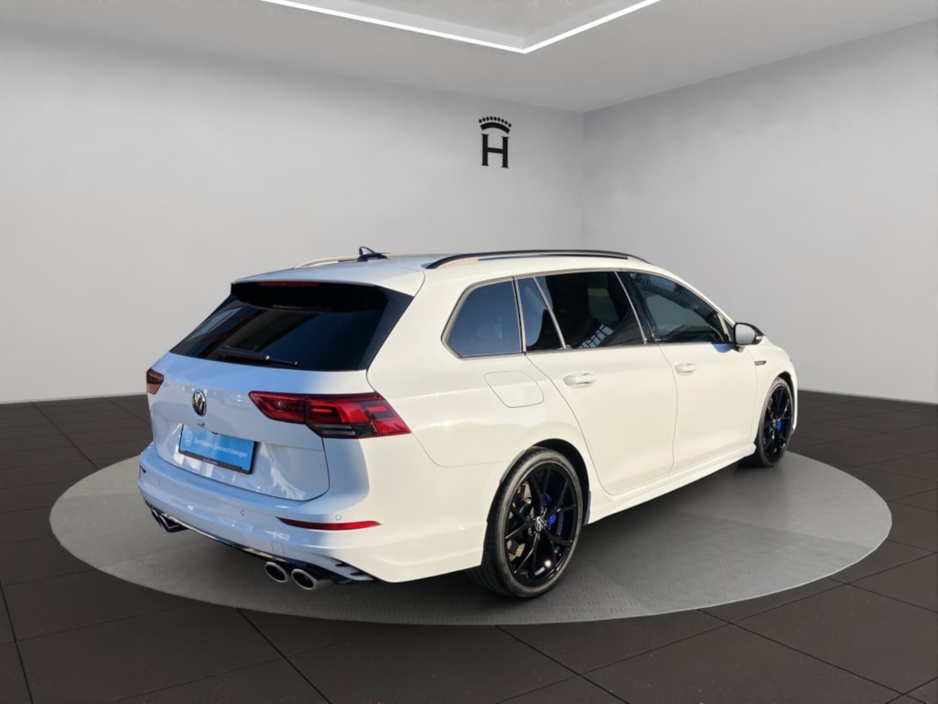 Volkswagen Golf Variant R