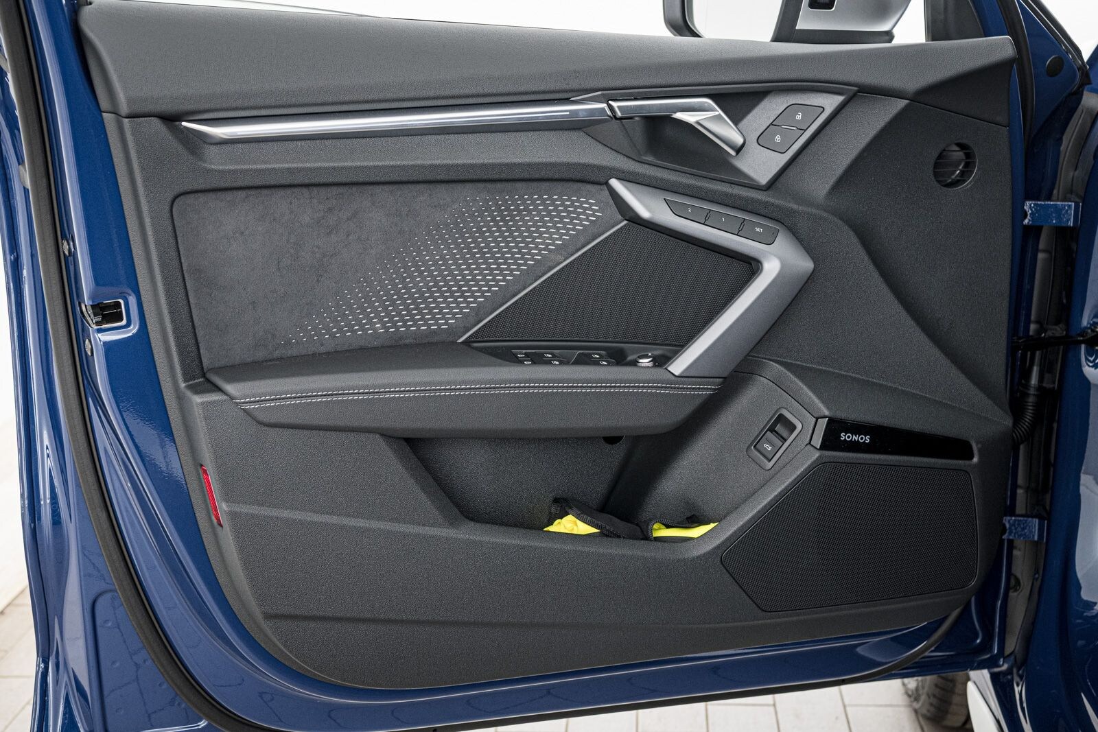 Image about Audi S3 Limousine TFSI quattro S tronic