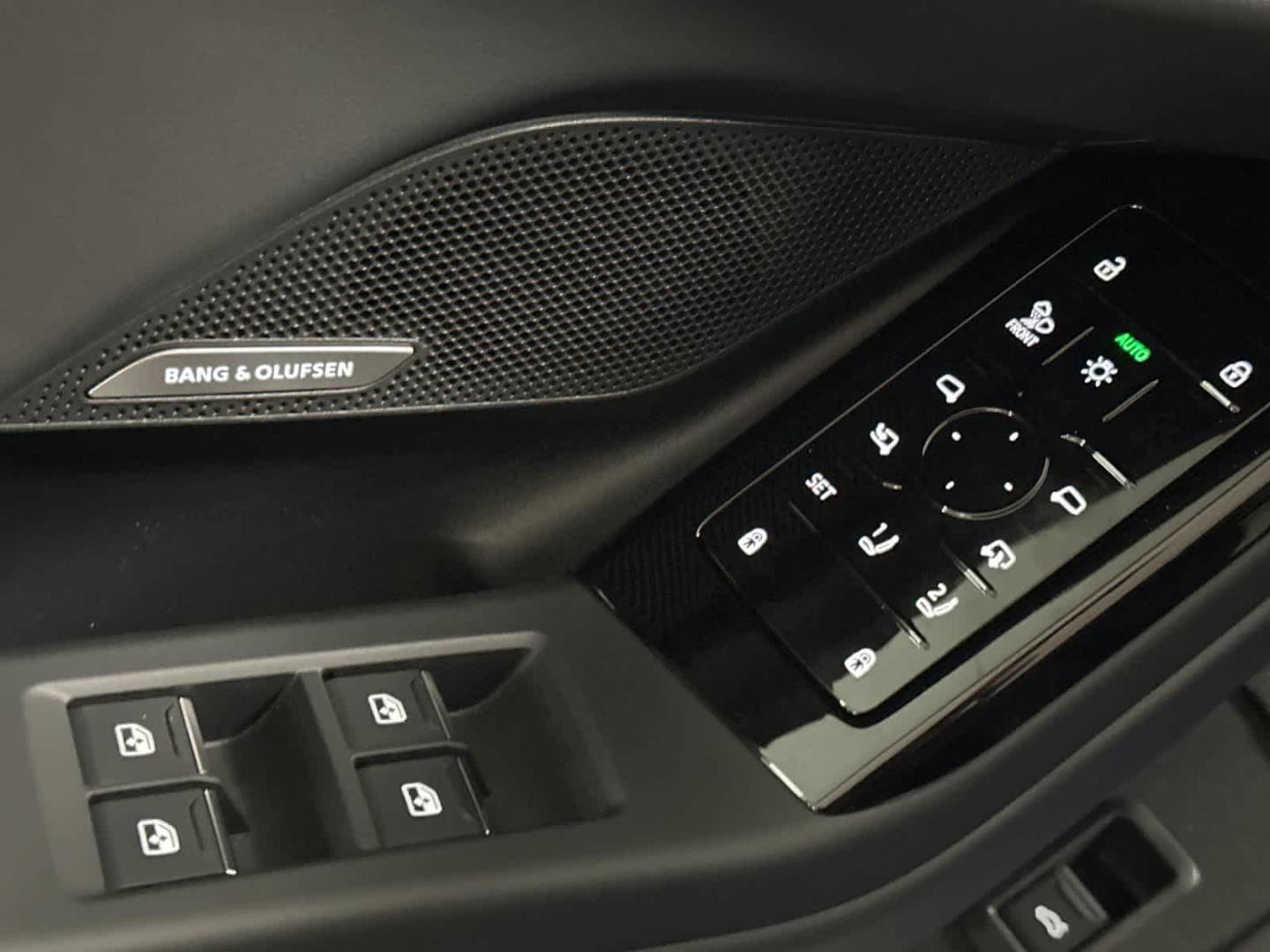 2025 Audi A6 Sportback e-tron Prestige - Photo 13