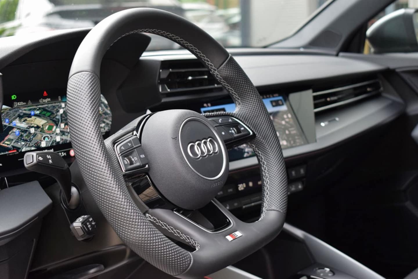 Bild über Audi A3 Sportback S line 35 TFSI S tronic - für weitere Informationen kontaktieren Sie den Audi Partner