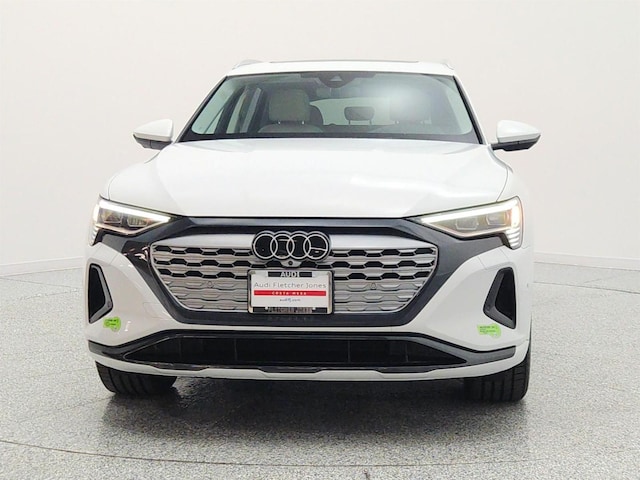 2024 Audi Q8 e-tron