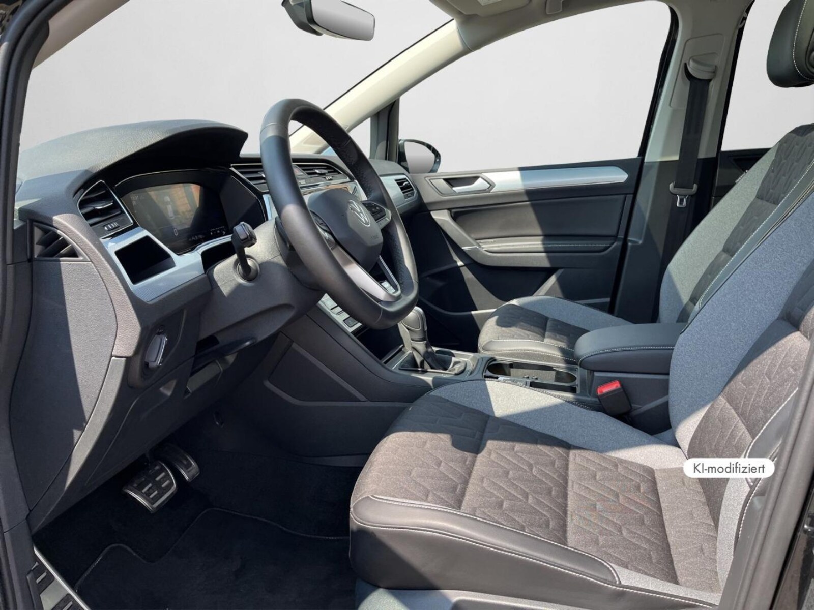 Volkswagen Touran – Bild 12