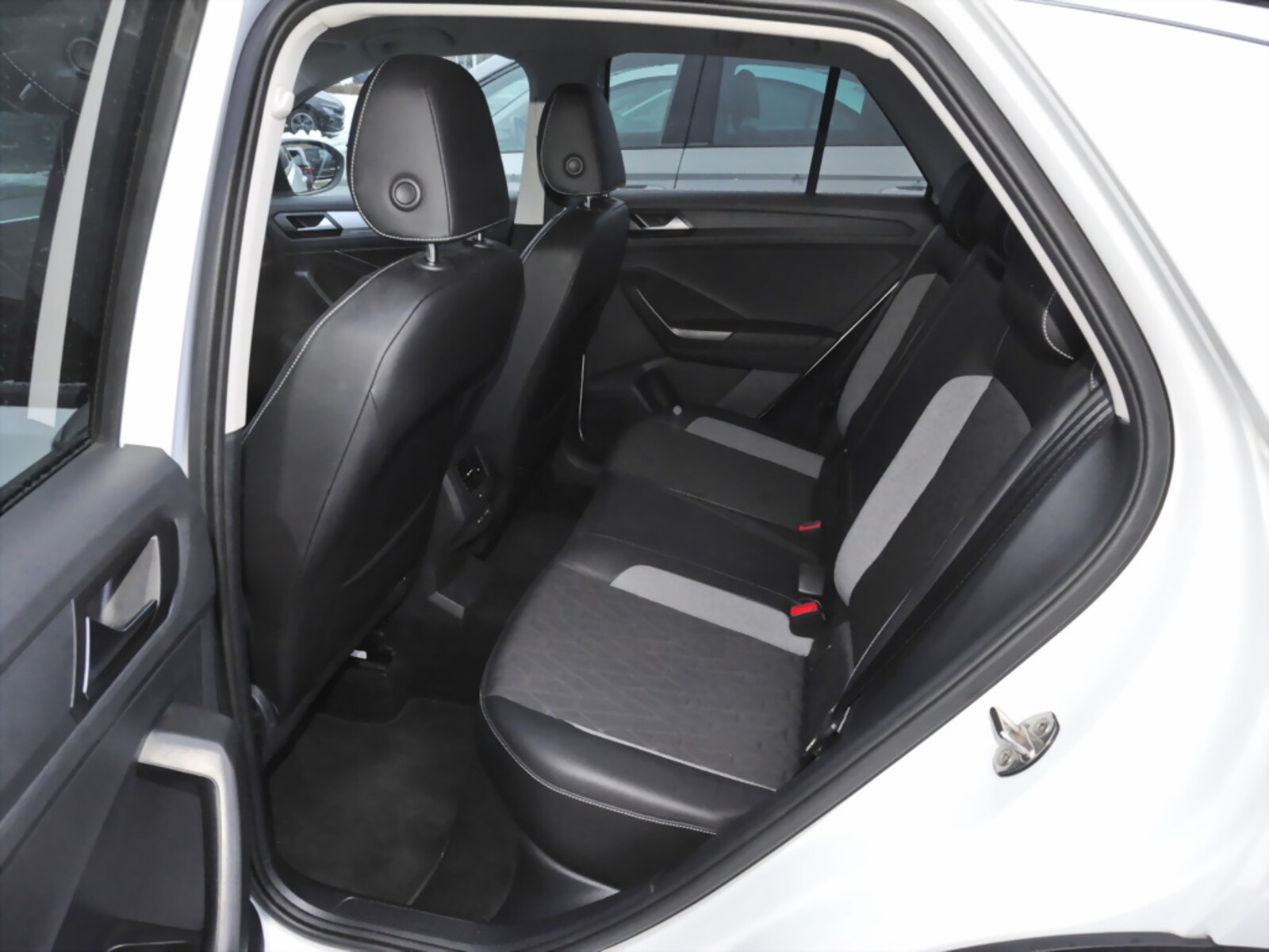 Volkswagen T-Roc – Bild 9