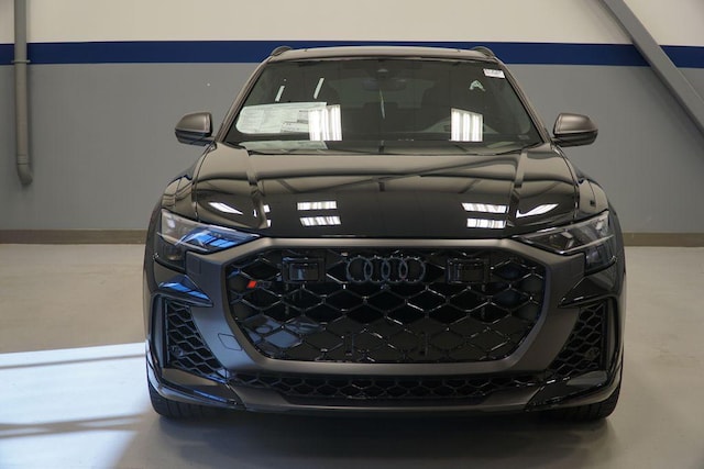 2026 Audi RS Q8 SUV performance