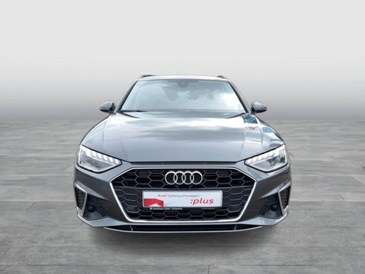 Bild über Audi A4 Avant S line 35 TFSI S tronic - für weitere Informationen kontaktieren Sie den Audi Partner
