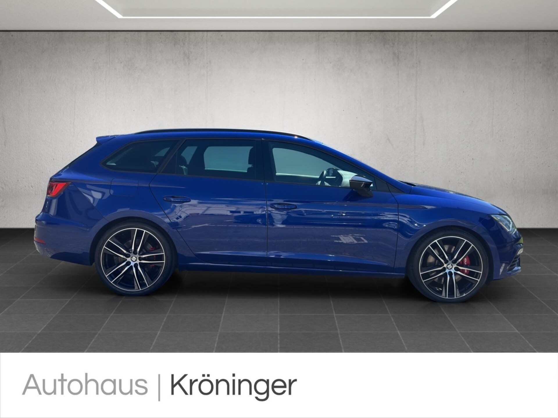 SEAT Leon Sportstourer Cupra 300