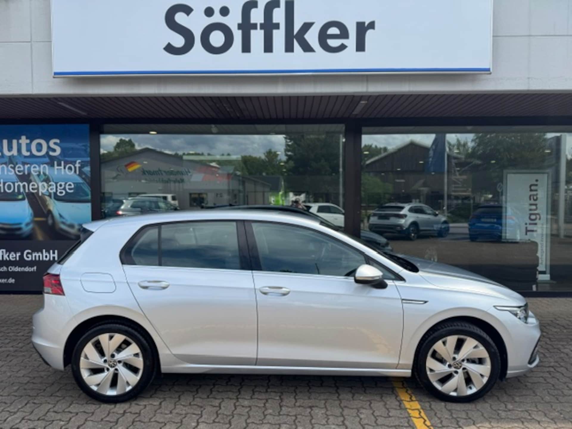 Volkswagen Golf Style