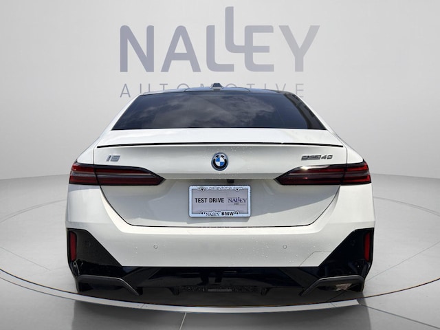 2024 BMW i5