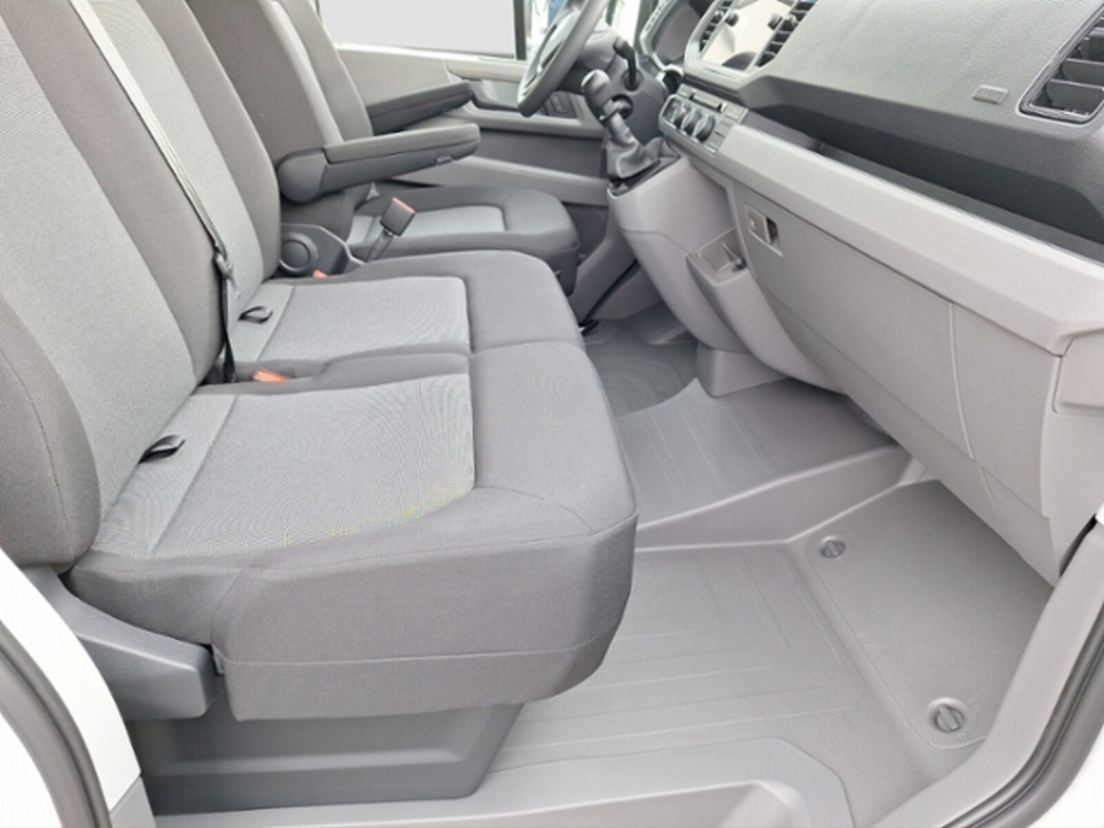 Volkswagen Crafter Kasten langer Radstand – Bild 20
