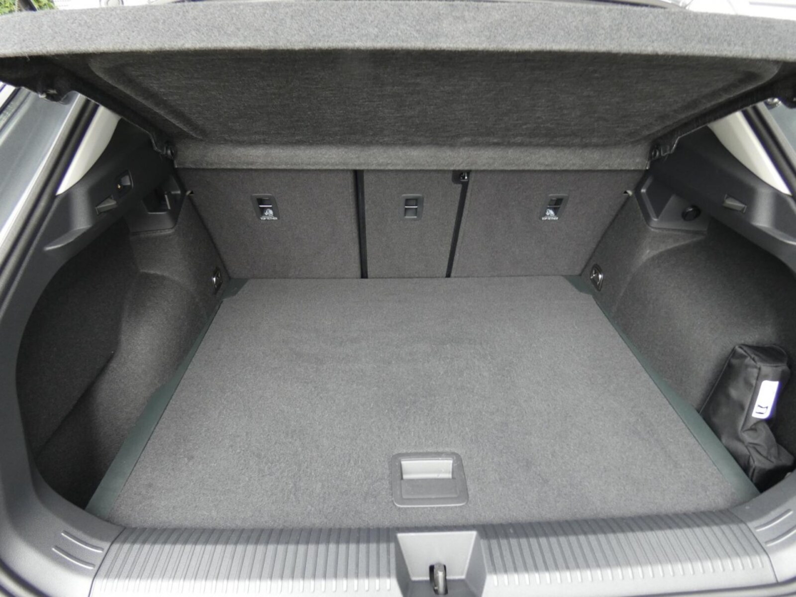 Volkswagen T-Roc – Bild 8