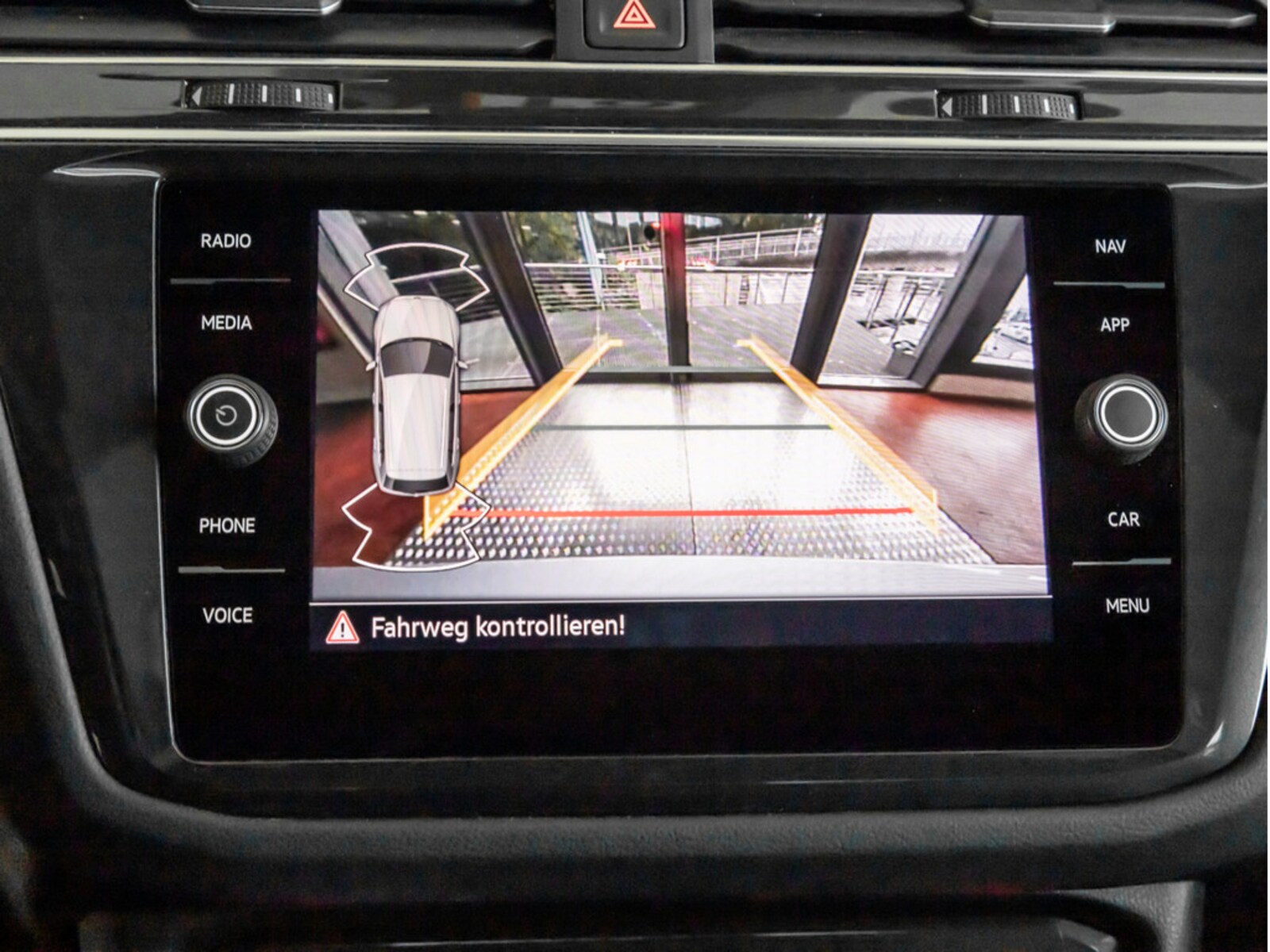 Volkswagen Tiguan – Bild 29