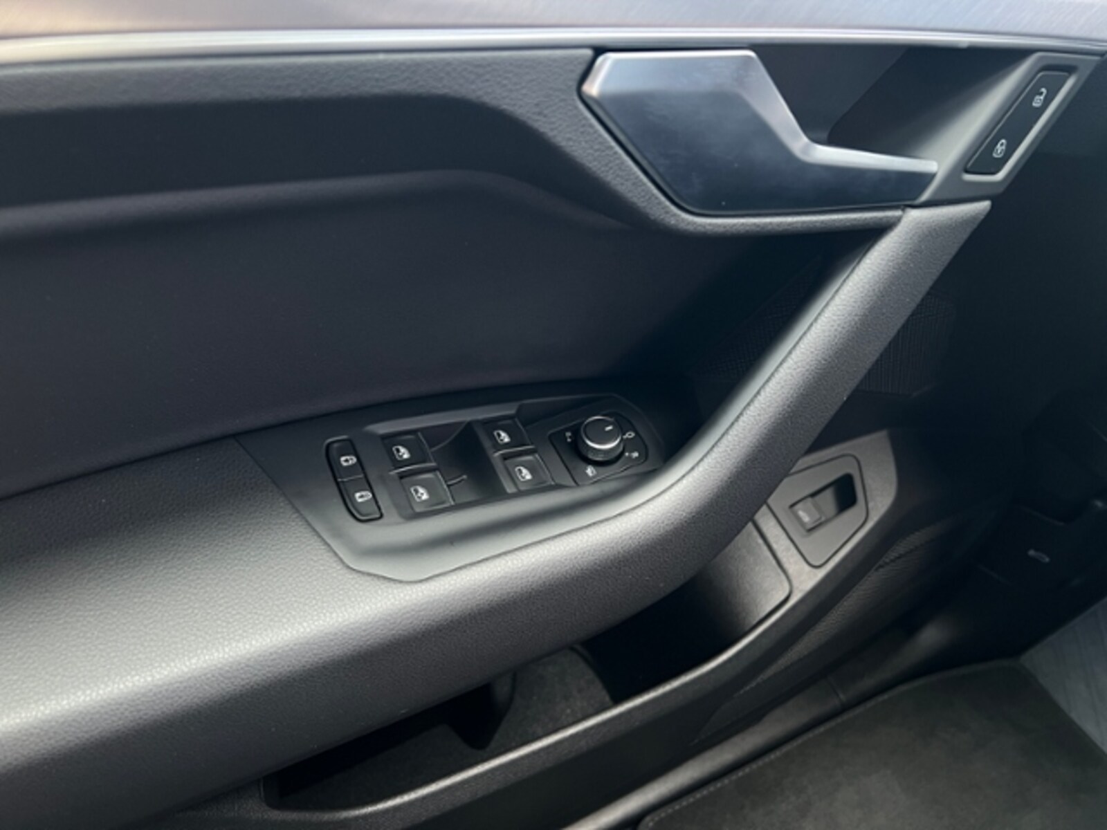 Volkswagen Touareg – Bild 23