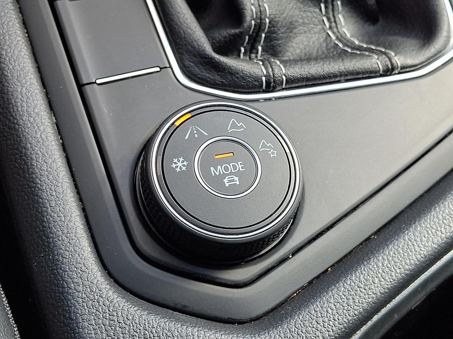 2022 Volkswagen Taos SE - Photo 23