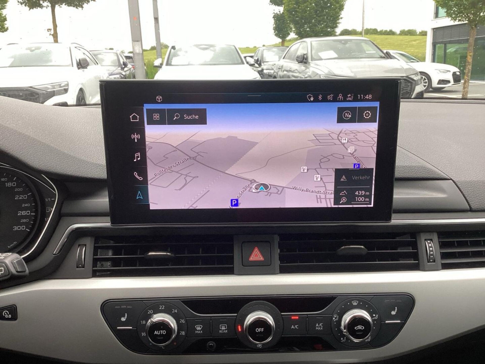 Audi A4 Avant S line