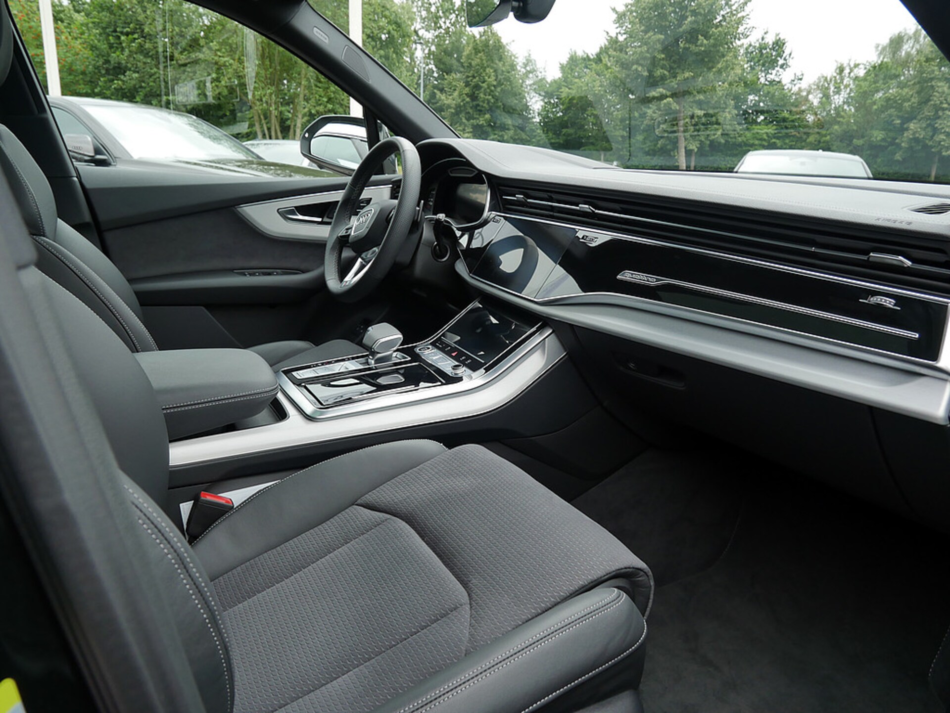 Audi Q7 SUV TFSI e S line