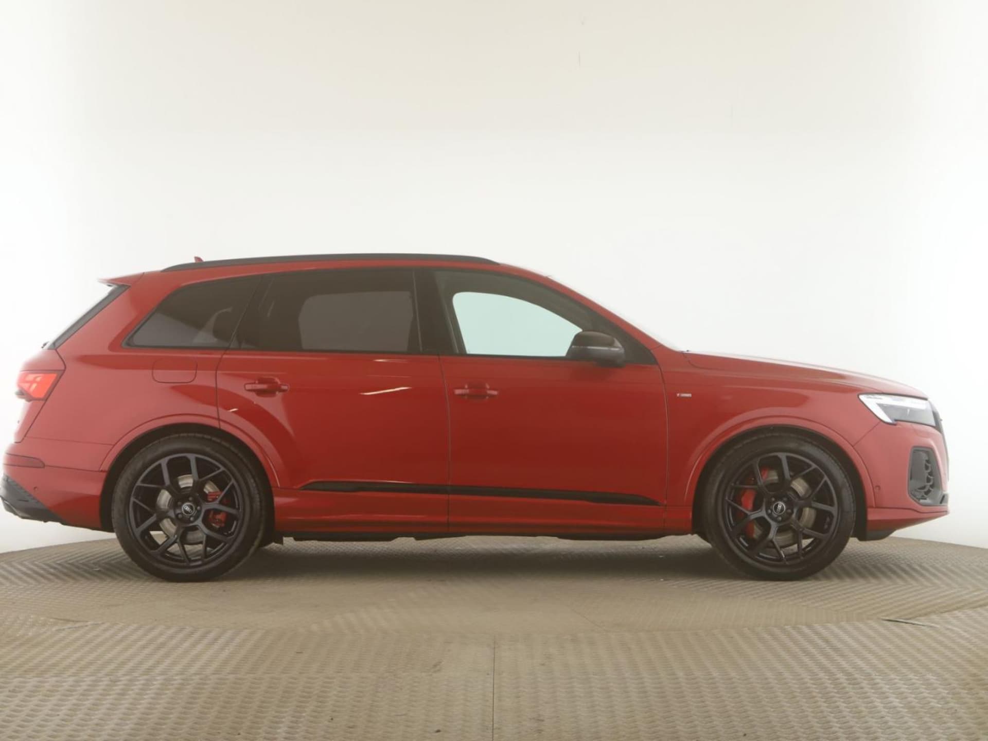 Audi Q7 SUV TFSI e S line