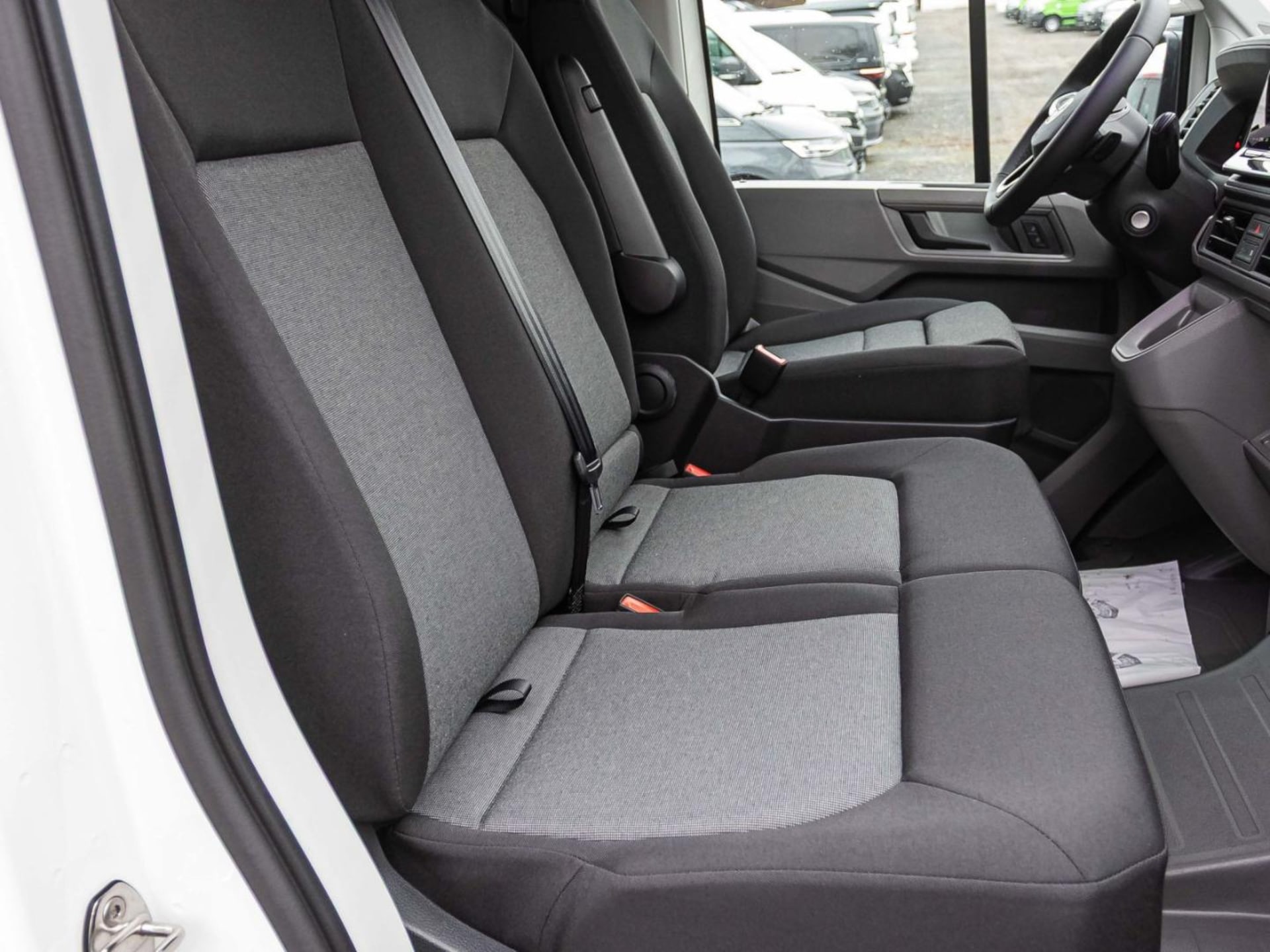Volkswagen Crafter Kasten langer Radstand