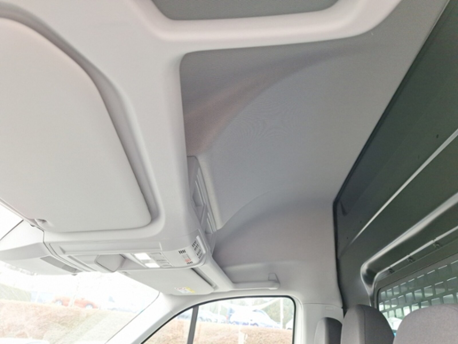 Volkswagen Crafter Kasten langer Radstand – Bild 23