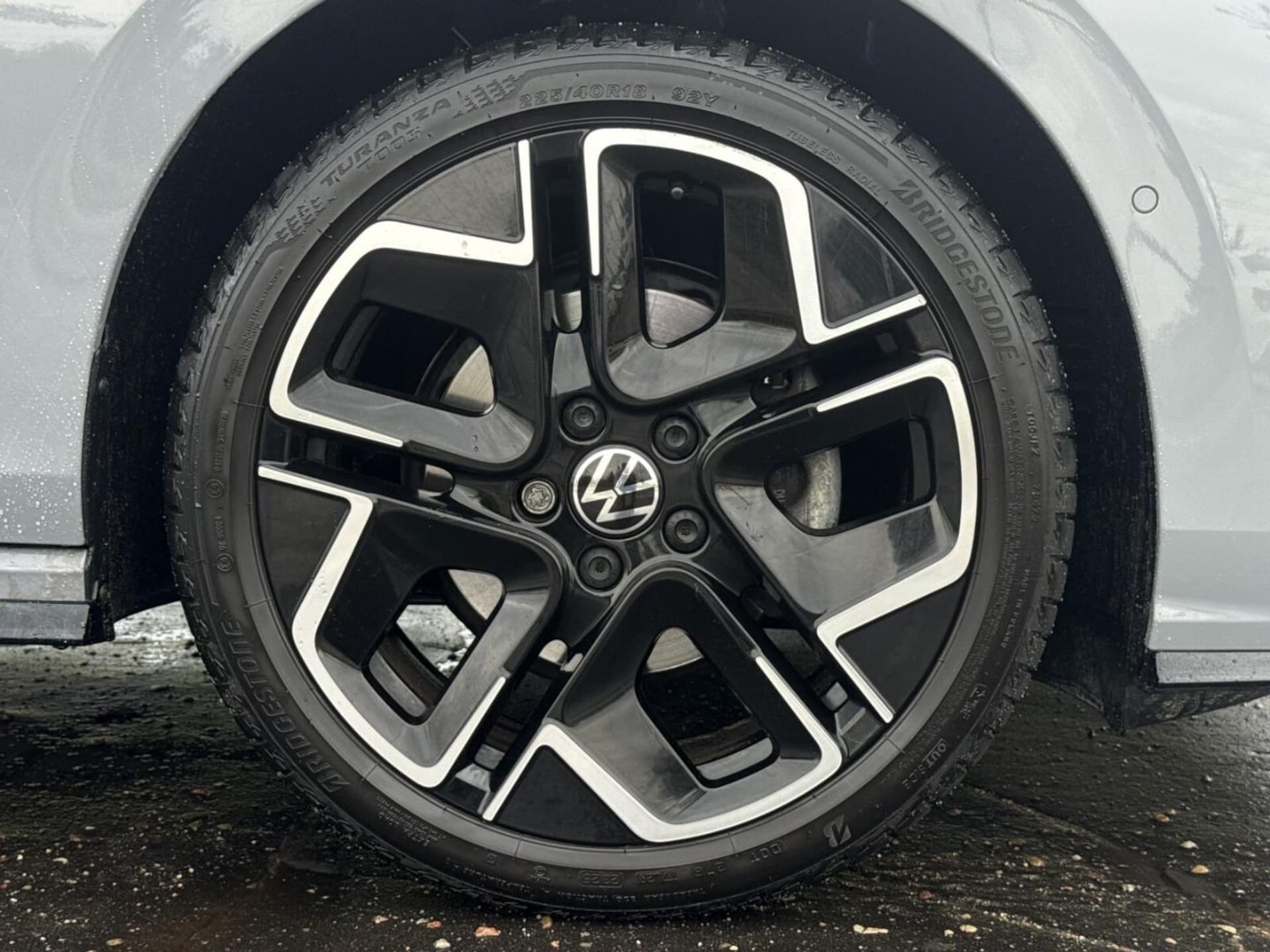 Volkswagen Golf Variant R-Line