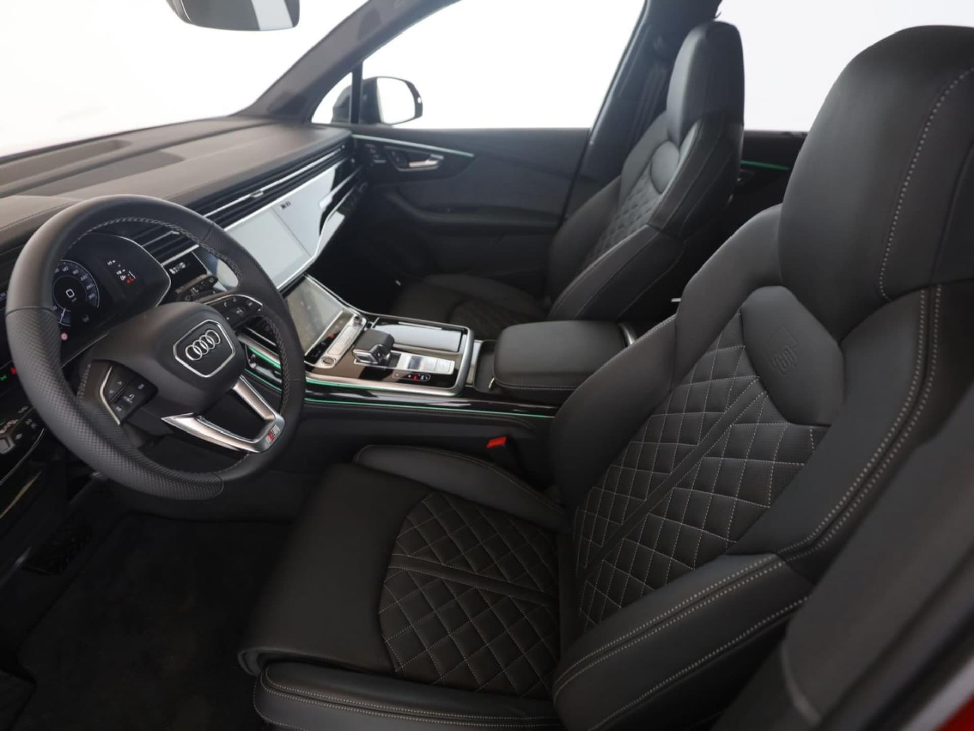 Audi Q7 SUV TFSI e S line