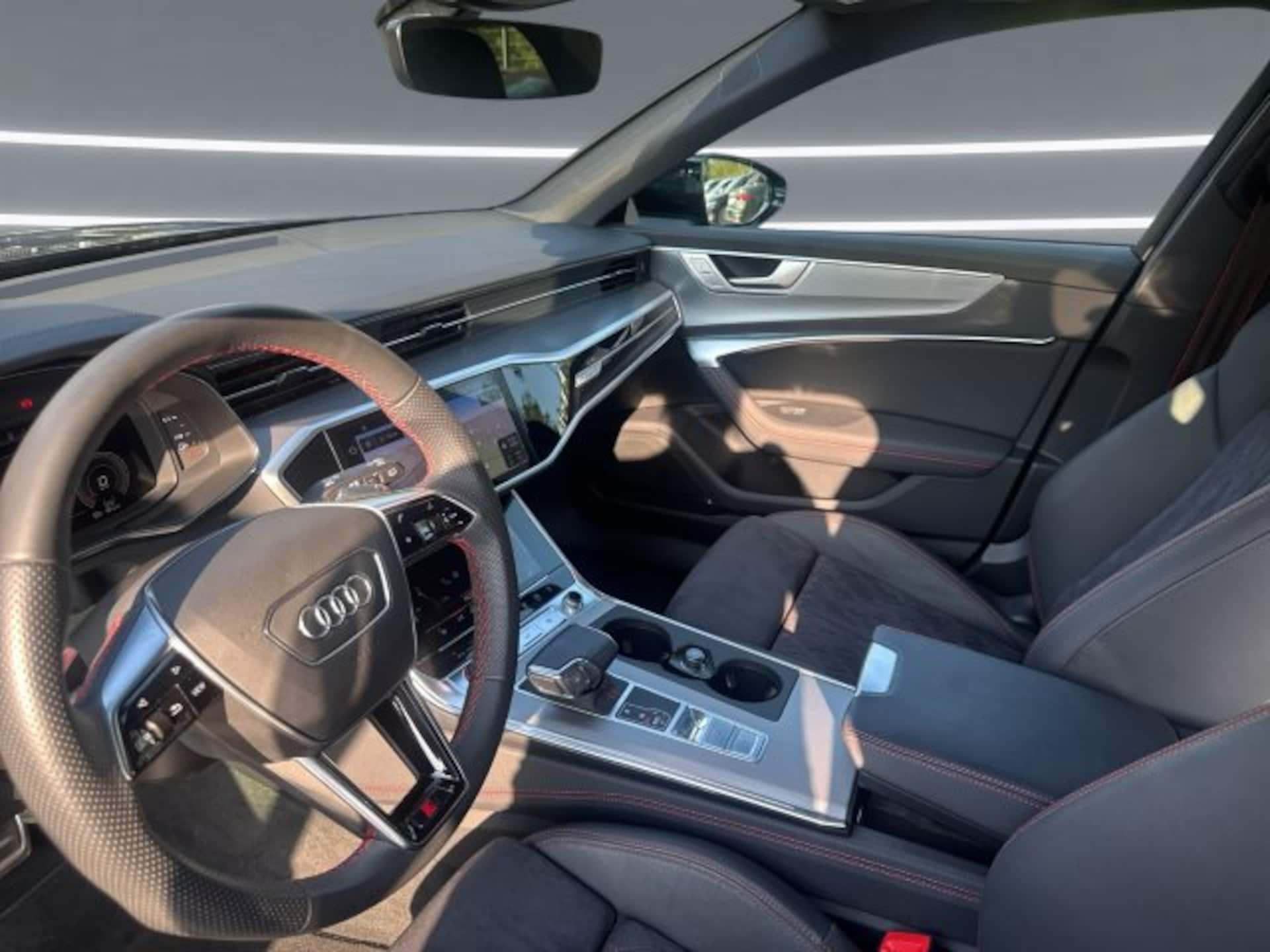 Audi S6 Avant