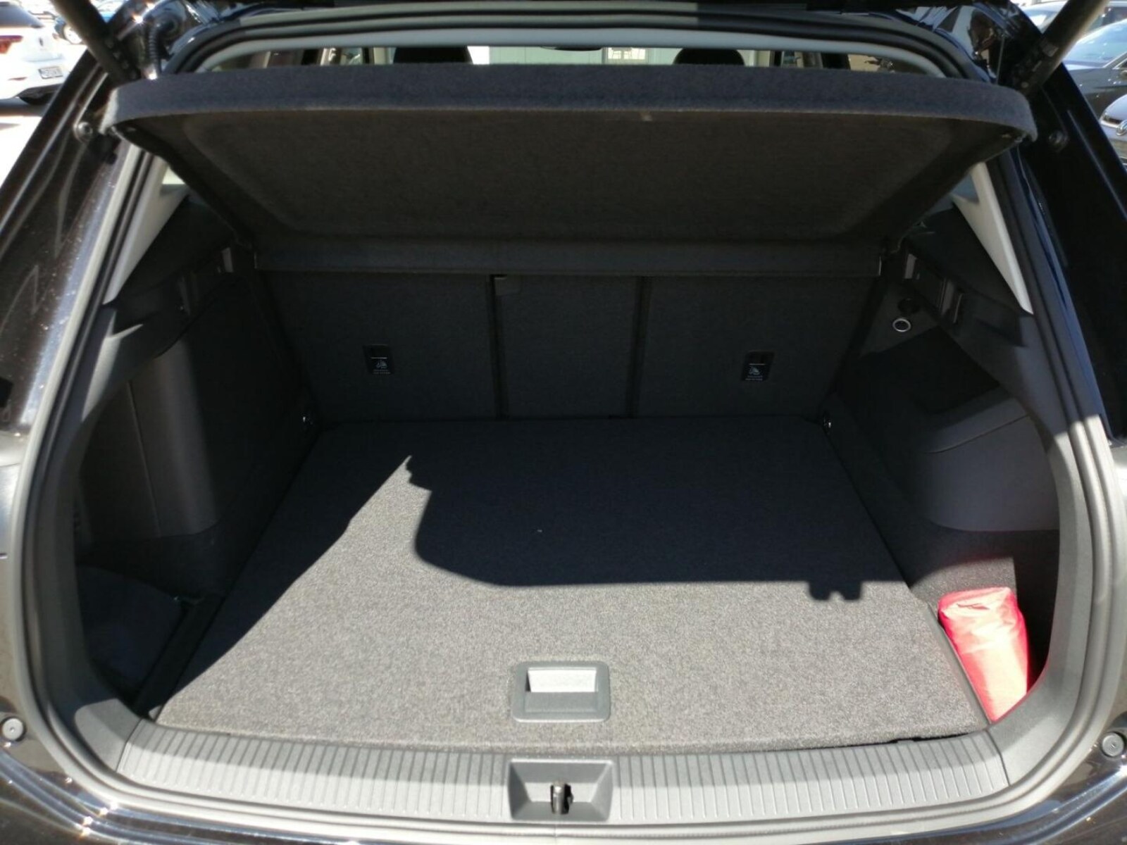 Volkswagen Tiguan – Bild 17
