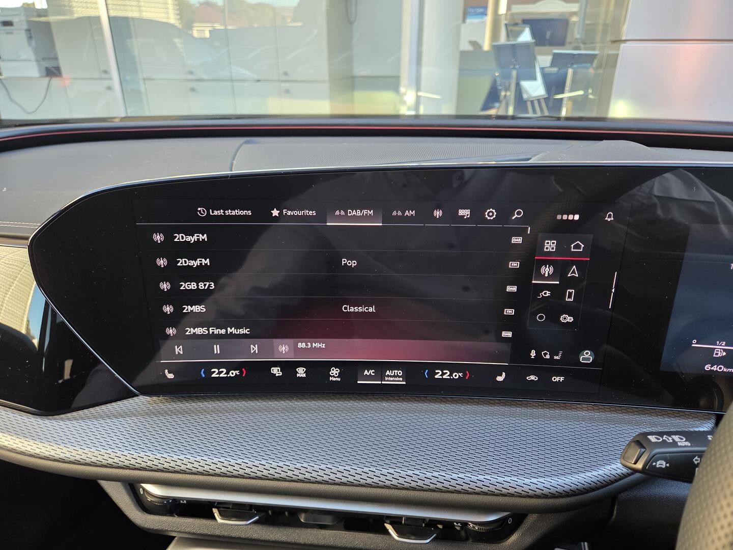 Image about Audi Q5 SUV e-hybrid quattro S tronic