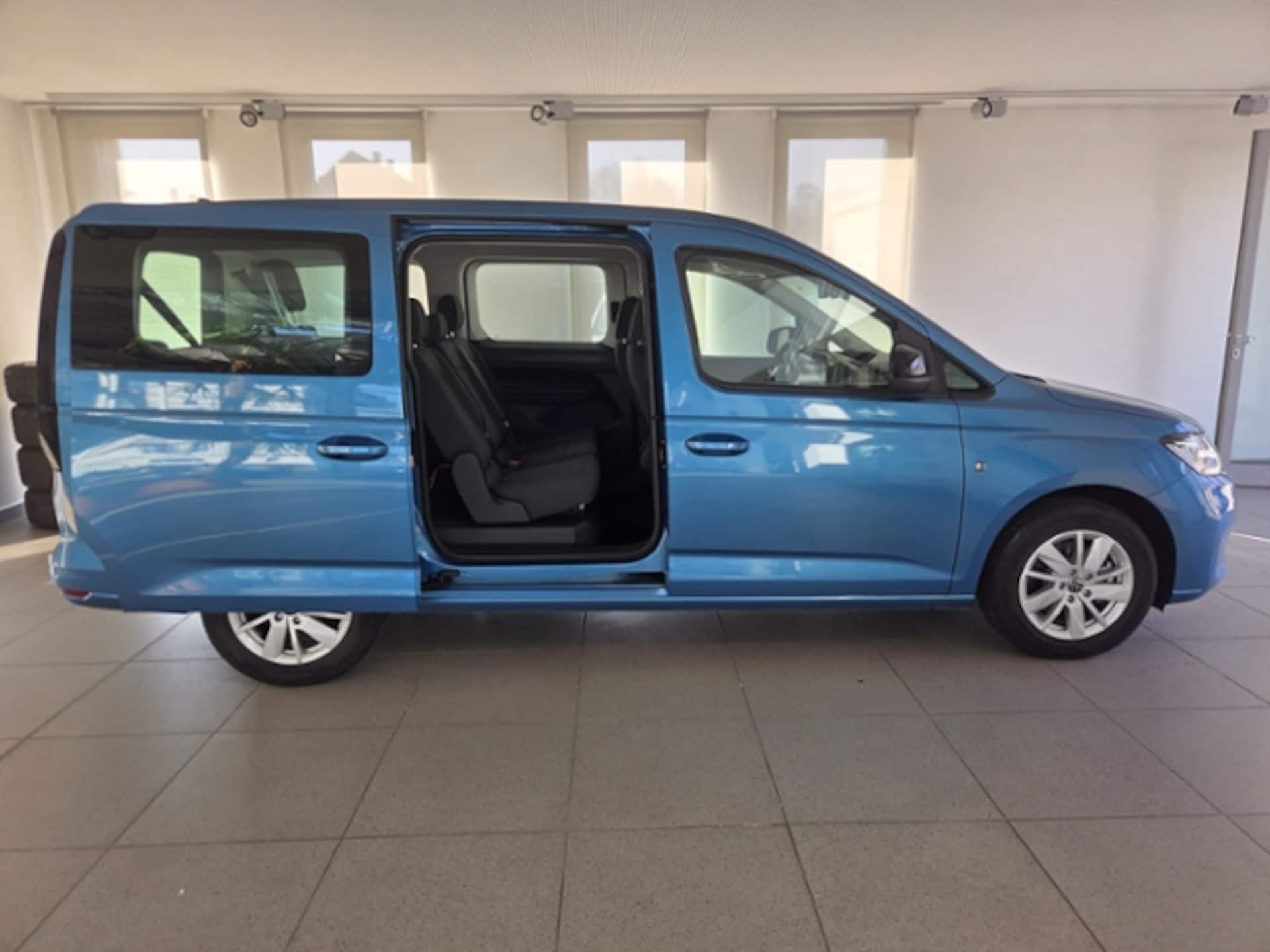 Volkswagen Caddy Maxi Basis-Modell