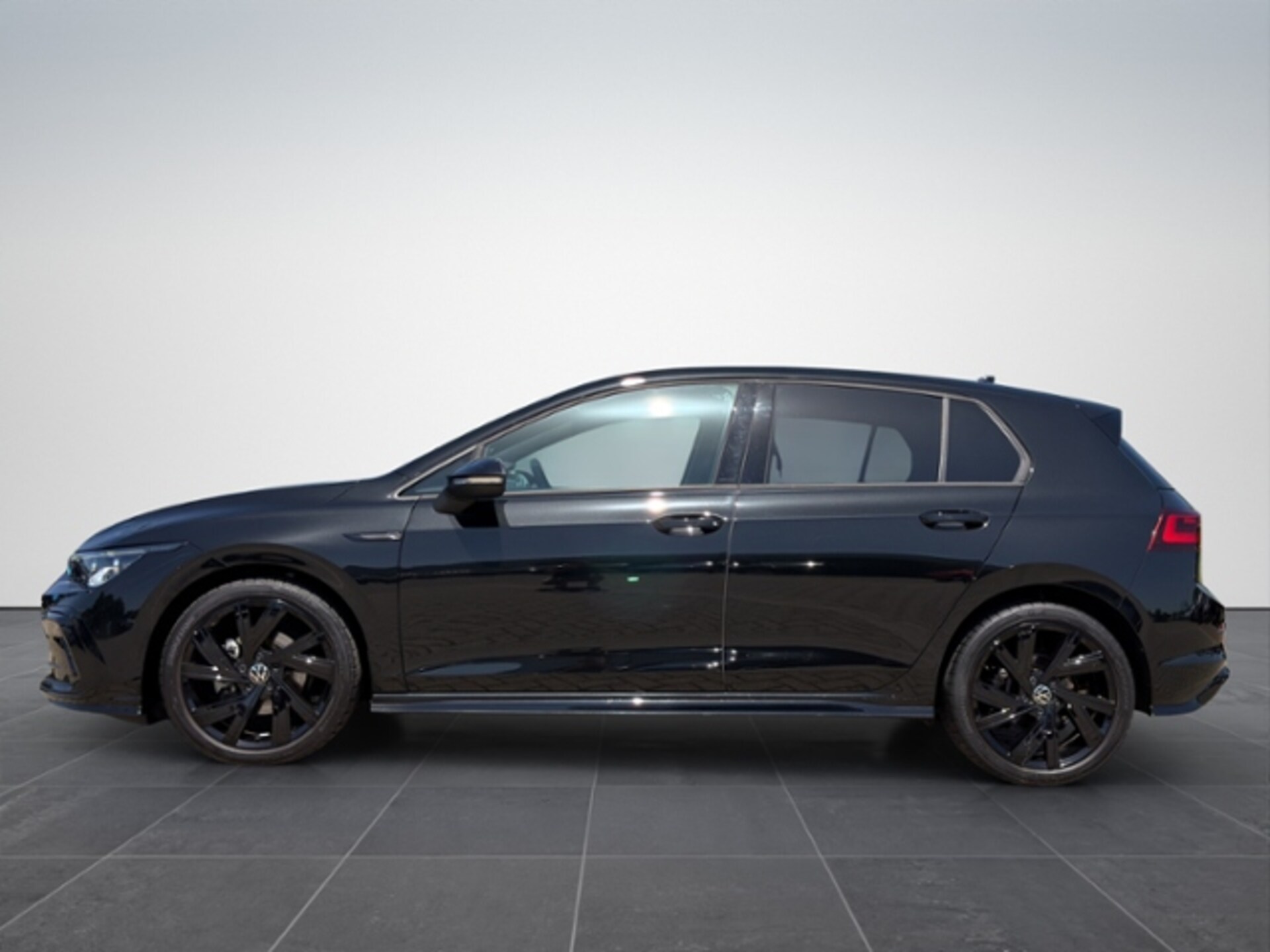 Volkswagen Golf R-Line