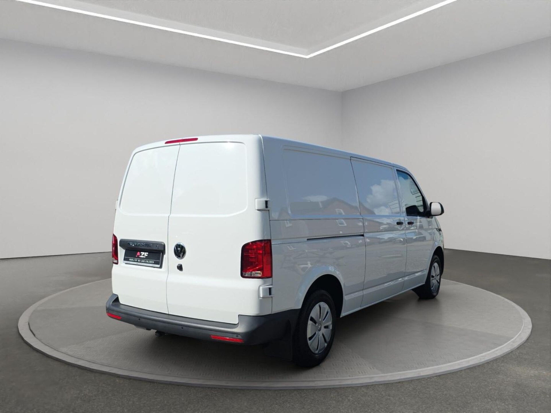 Volkswagen T6.1 Transporter Kasten langer Radstand