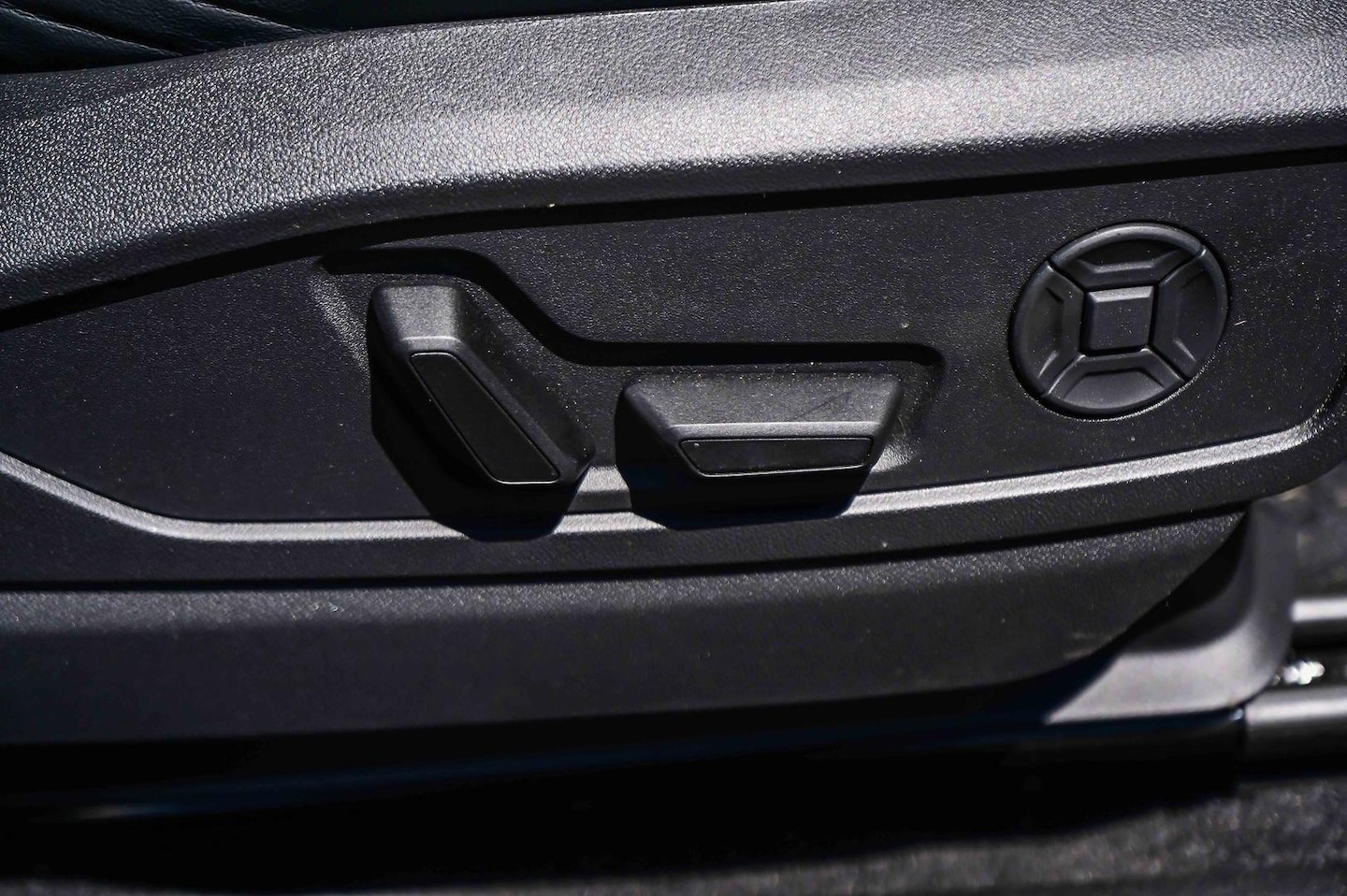 Image about Audi SQ5 SUV TFSI 270 kW edition one