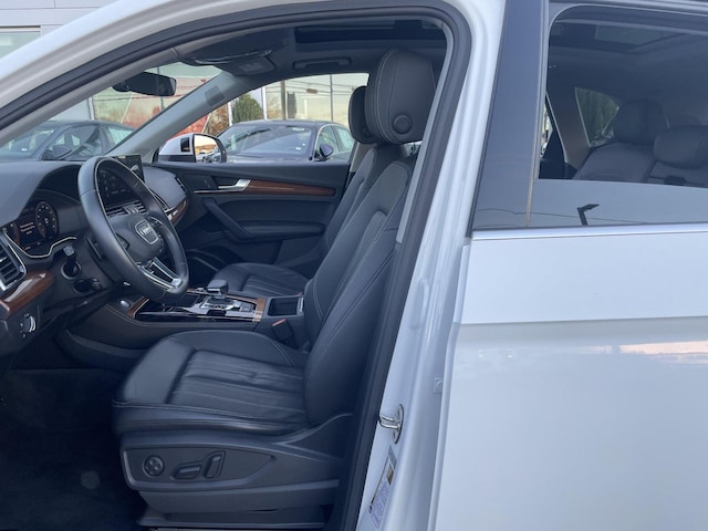 2022 Audi Q5 Premium Plus - Photo 7