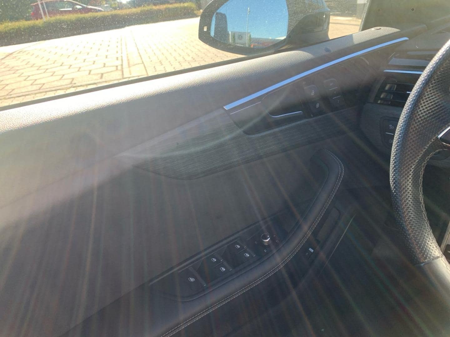 Bild über Audi A5 Cabriolet S line 40 TFSI S tronic - für weitere Informationen kontaktieren Sie den Audi Partner