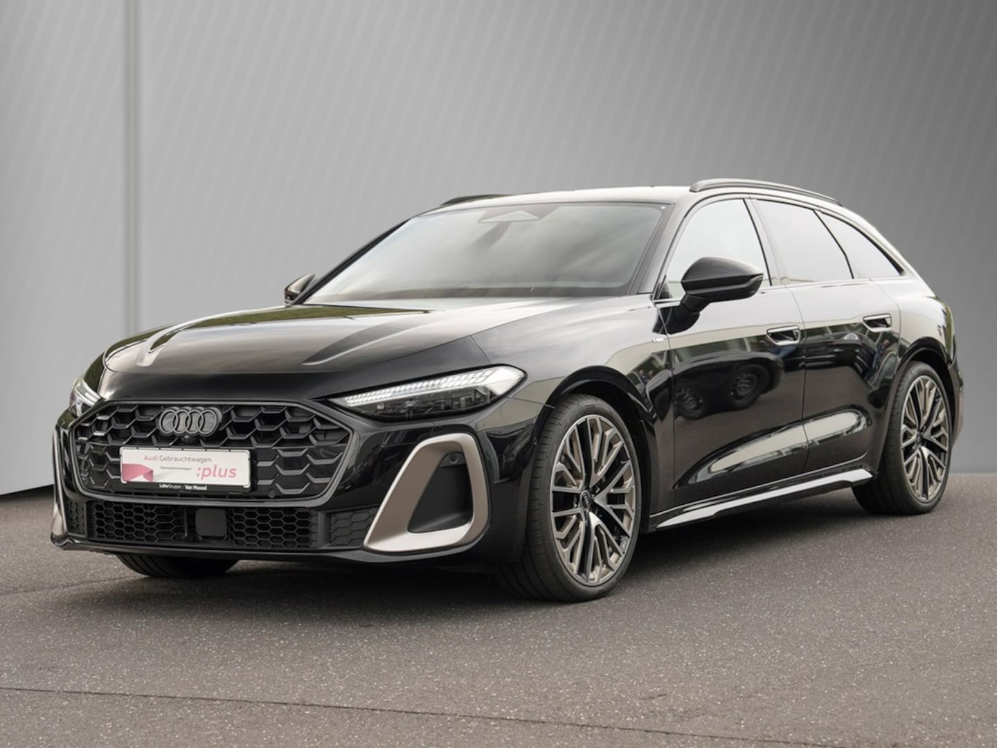 Bild über Audi A5 Avant TDI 150 kW S tronic - für weitere Informationen kontaktieren Sie den Audi Partner
