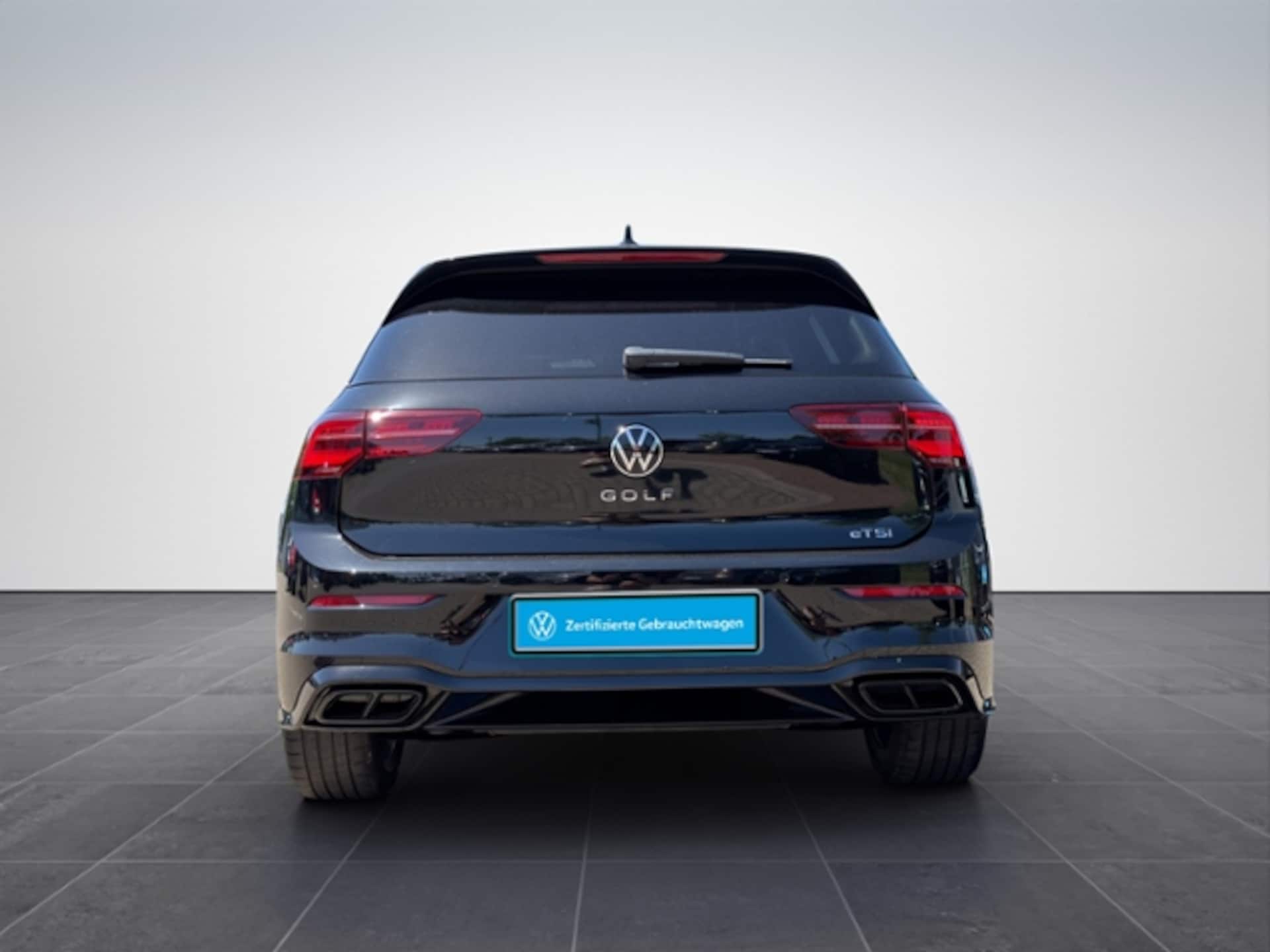 Volkswagen Golf R-Line