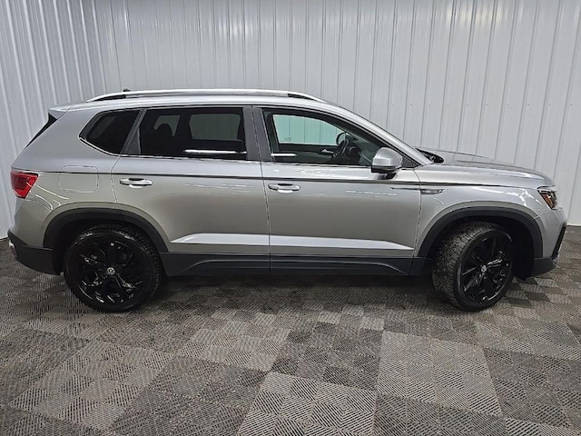 2023 Volkswagen Taos