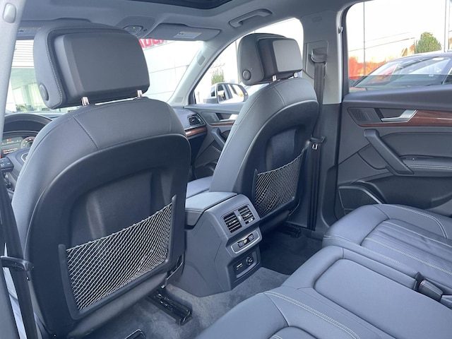 2022 Audi Q5 Premium Plus - Photo 12