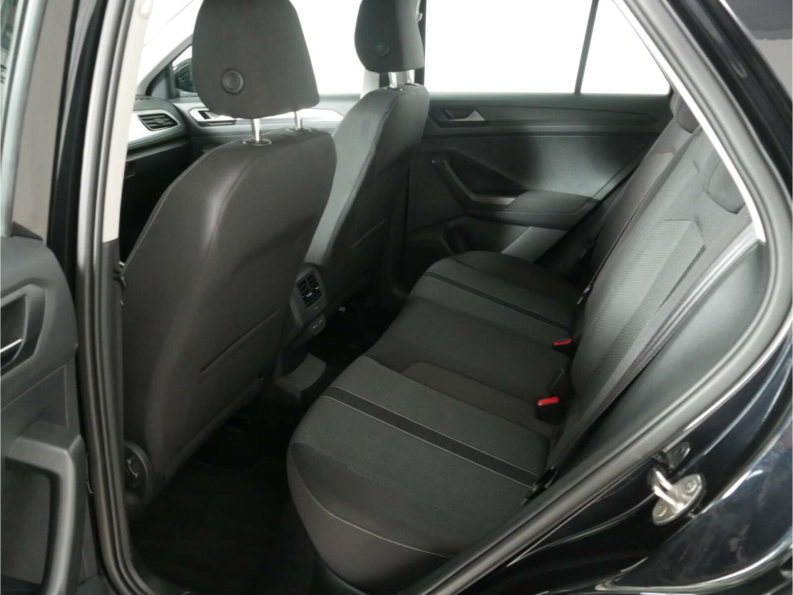 Volkswagen T-Roc – Bild 12