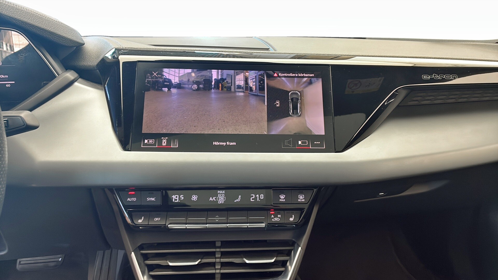 Bild som visar&nbsp;Audi e-tron GT&nbsp;e-tron GT quattro 350,00 kW - för mer information kontakta din Audi Partner
