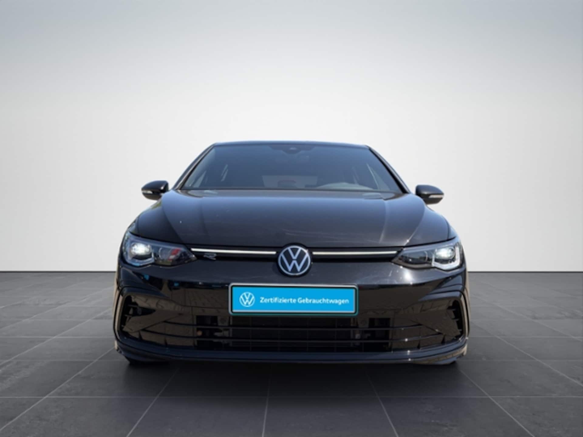 Volkswagen Golf R-Line
