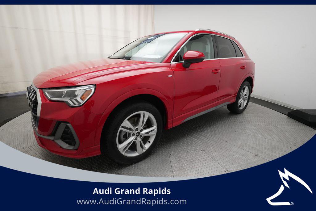 2022 Audi Q3 45 TFSI S Line Premium Plus quattro's photo