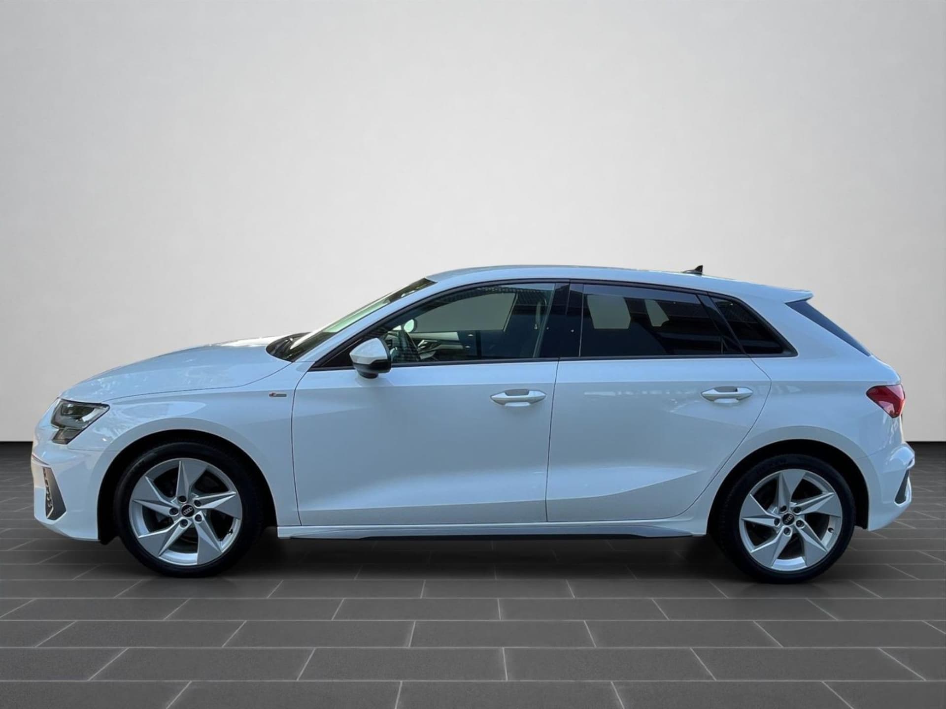 Audi A3 Sportback S line