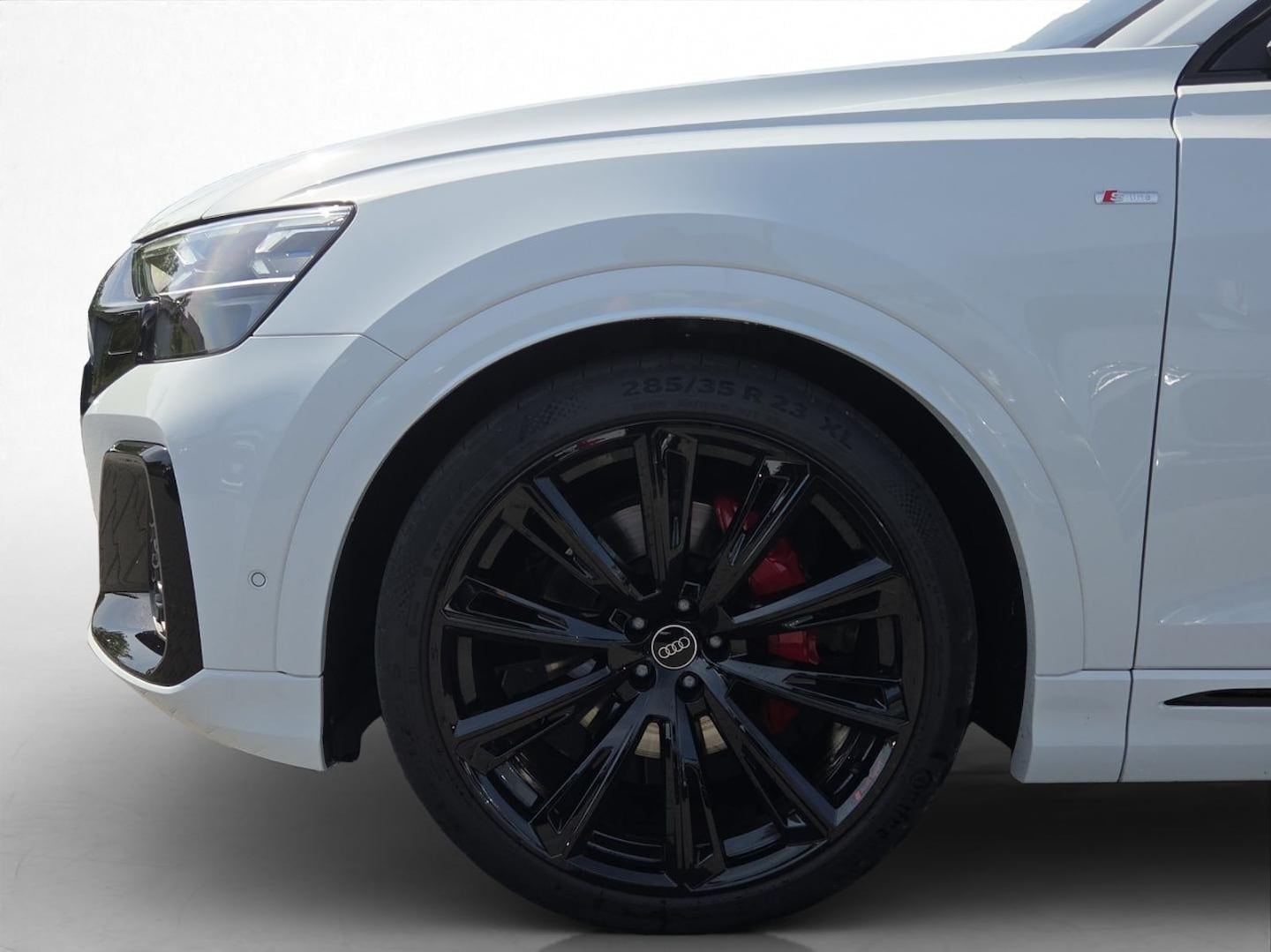 Bild über Audi Q8 SUV 50 TDI quattro tiptronic - für weitere Informationen kontaktieren Sie den Audi Partner